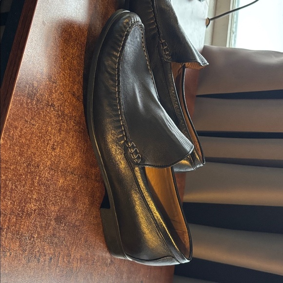 Johnston and Murphy Harrison Venetian Loafer main image 10